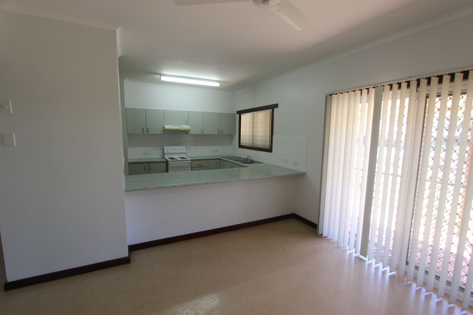 6 Forrest Close, Millars Well WA 6714, Millars Well - Thumbnail 2
