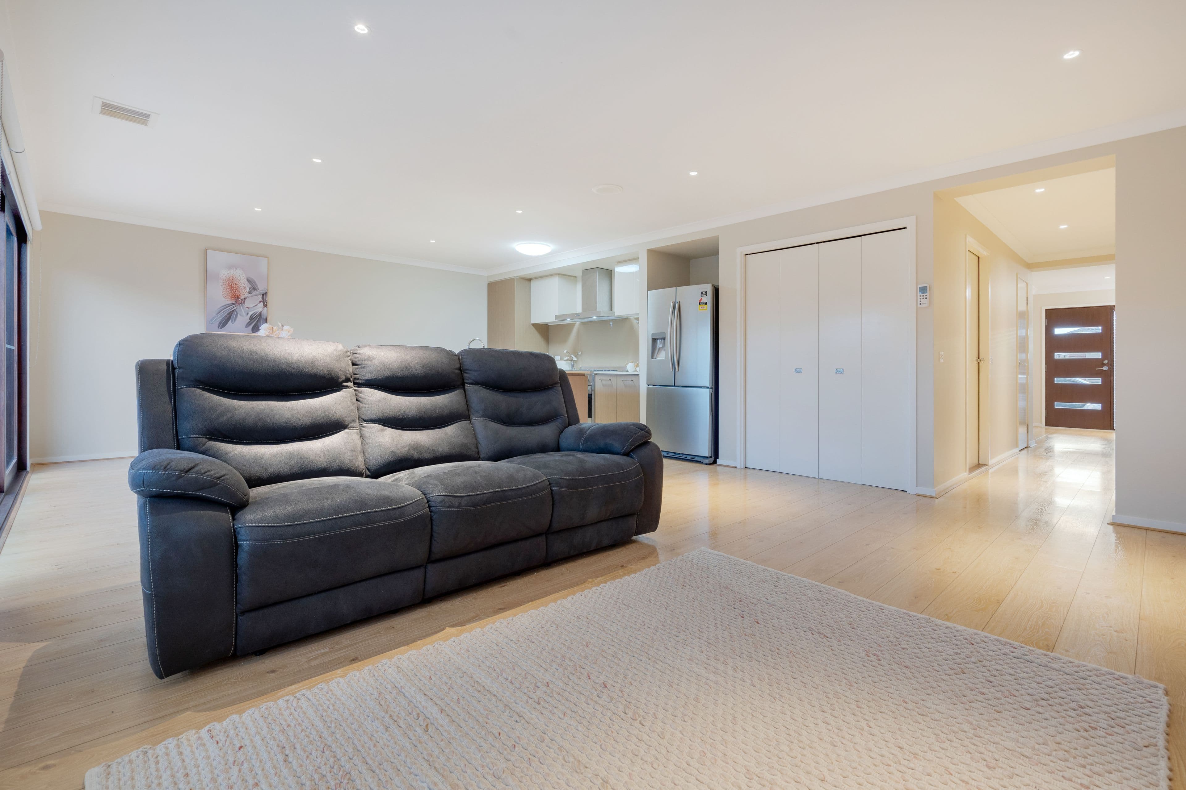 120 Moor Park Drive, Craigieburn VIC 3064, Craigieburn - Thumbnail 3