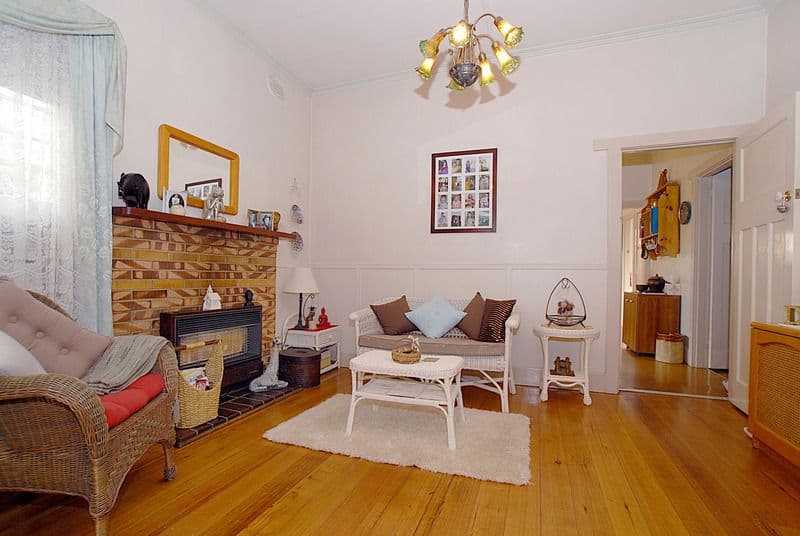 6 Narcissus Avenue, BORONIA VIC 3155, Boronia - Thumbnail 3