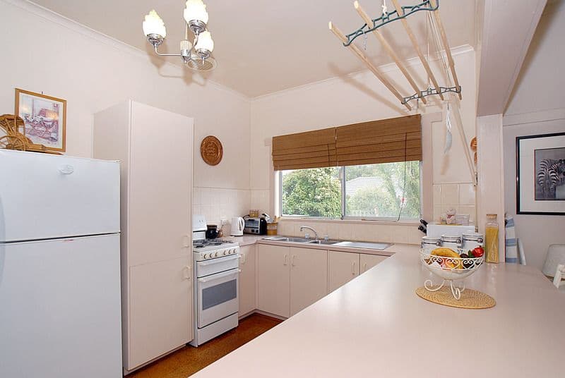 6 Narcissus Avenue, BORONIA VIC 3155, Boronia - Thumbnail 6