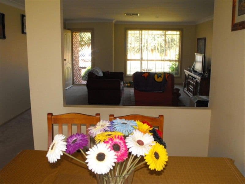 12 Angeleish Avenue, Parkes - Thumbnail 5