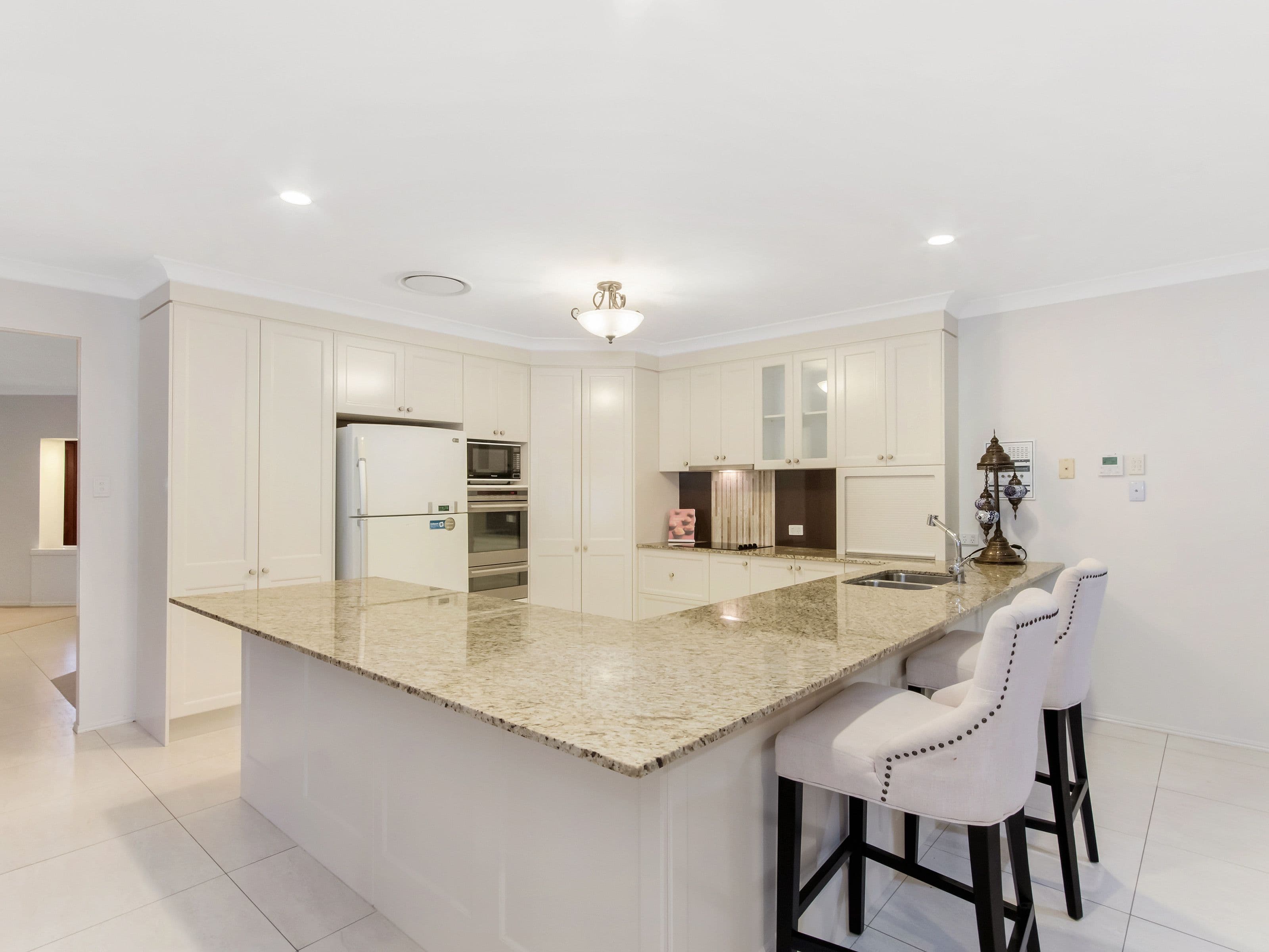 30 Stolle Court, Oxenford QLD 4210, Oxenford - Thumbnail 6