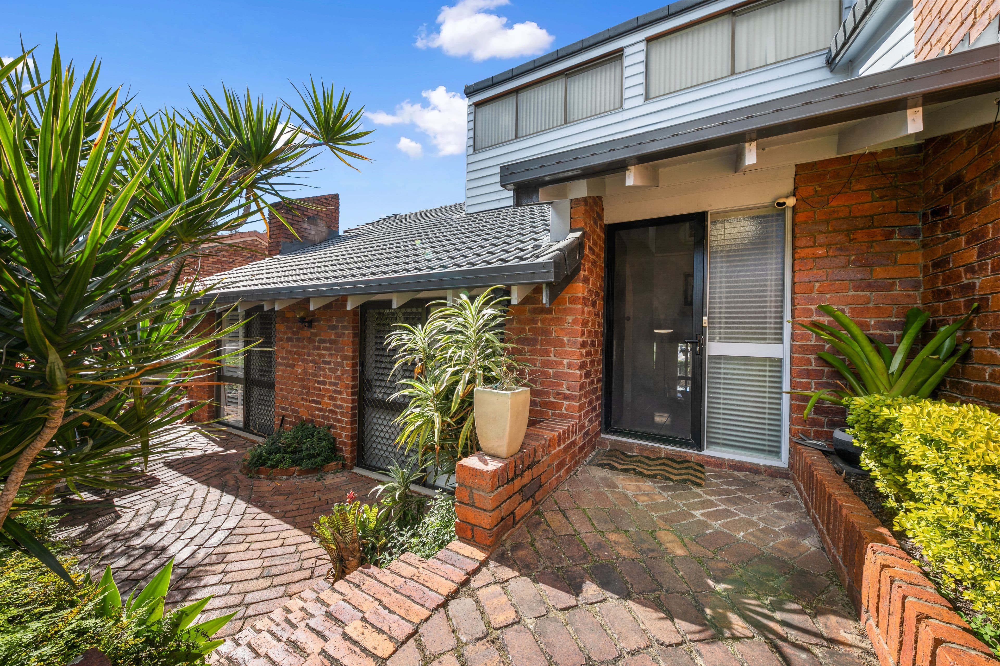 16 Everard Street, Westlake QLD 4074, Westlake - Thumbnail 2
