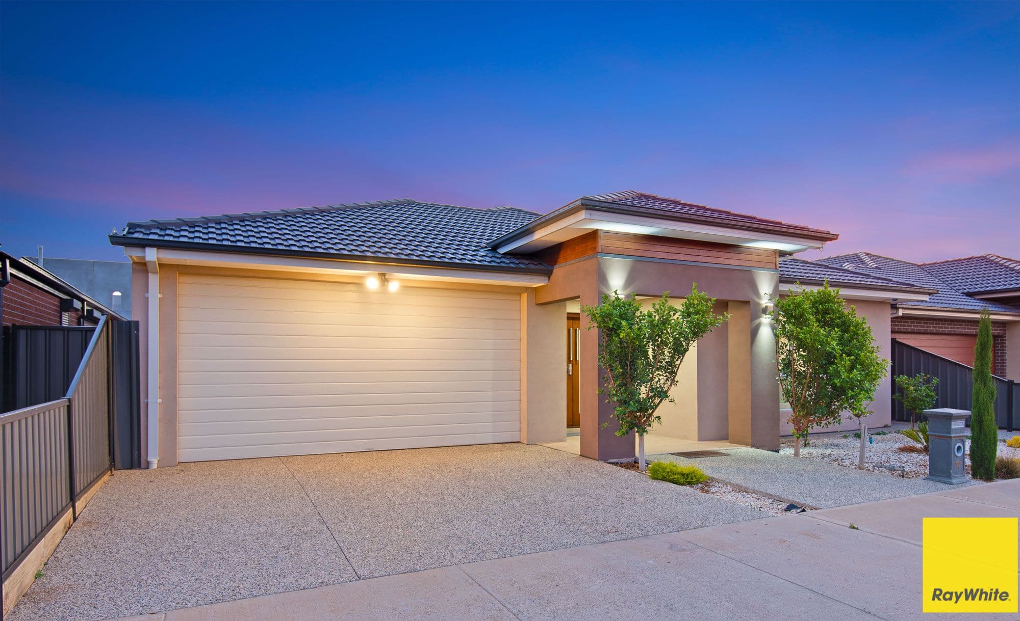 77 Caraleena Drive, Tarneit VIC 3029, Tarneit - Thumbnail 2