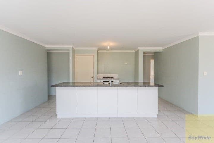8 Starlight Pass, Seville Grove WA 6112, Seville Grove - Thumbnail 3