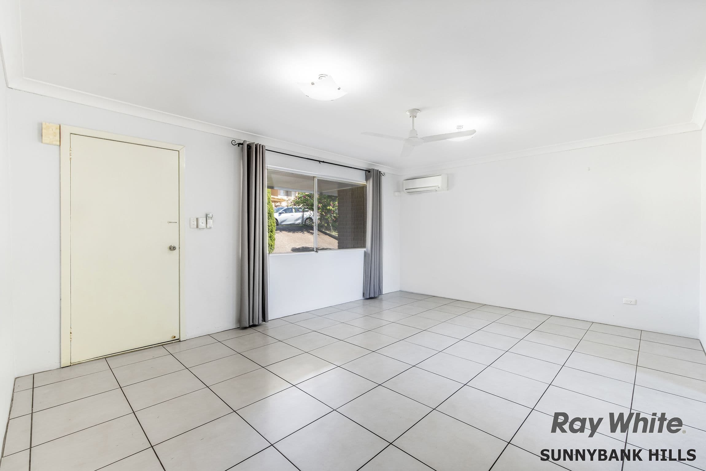 1 Kentlyn Street, Eight Mile Plains QLD 4113, Eight Mile Plains - Thumbnail 2