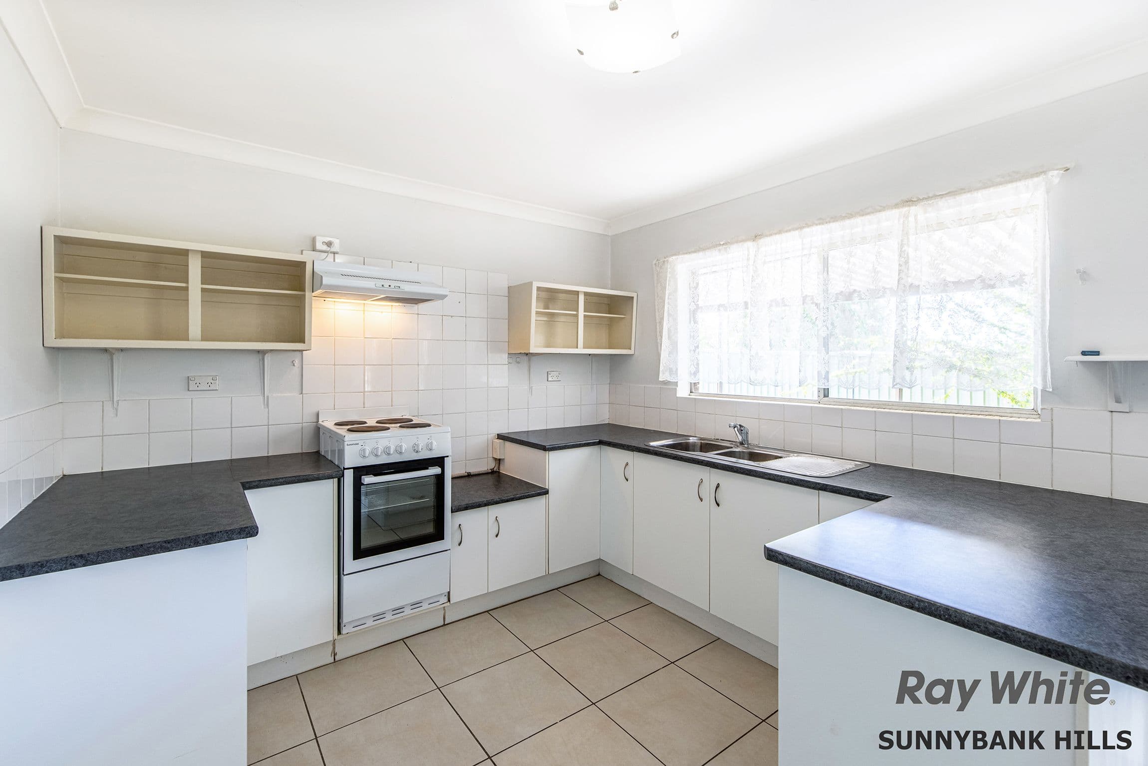 1 Kentlyn Street, Eight Mile Plains QLD 4113, Eight Mile Plains - Thumbnail 5