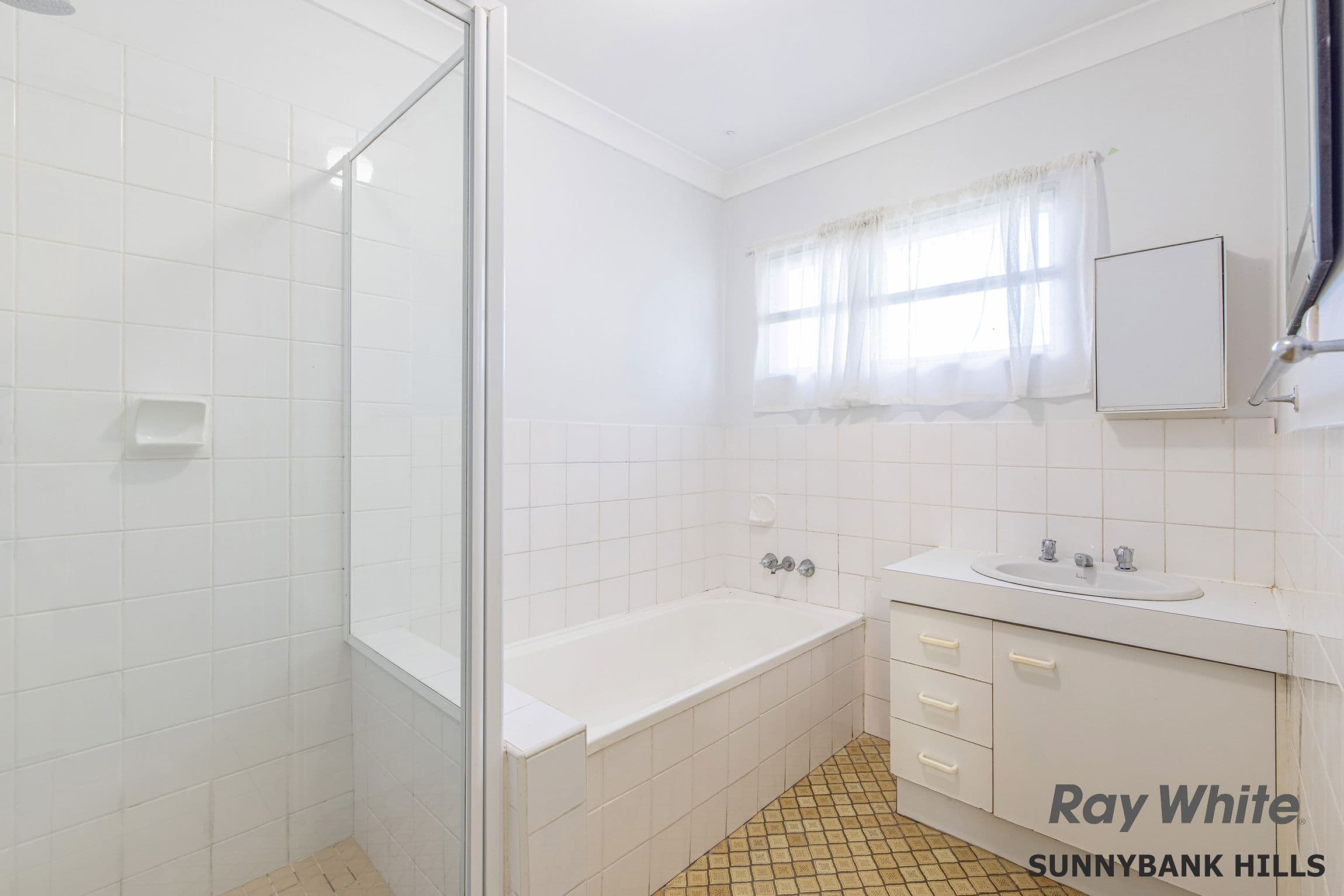 1 Kentlyn Street, Eight Mile Plains QLD 4113, Eight Mile Plains - Thumbnail 7