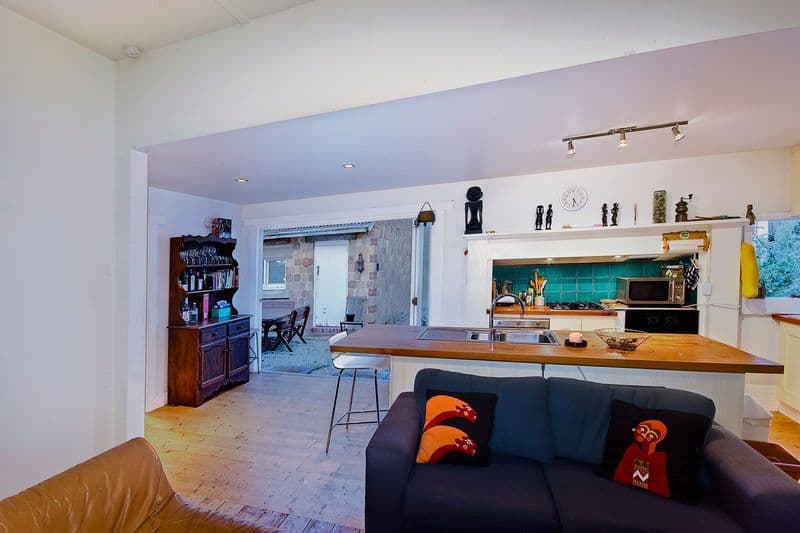 42 Canterbury Street, HUGHESDALE VIC 3166, Hughesdale - Thumbnail 4