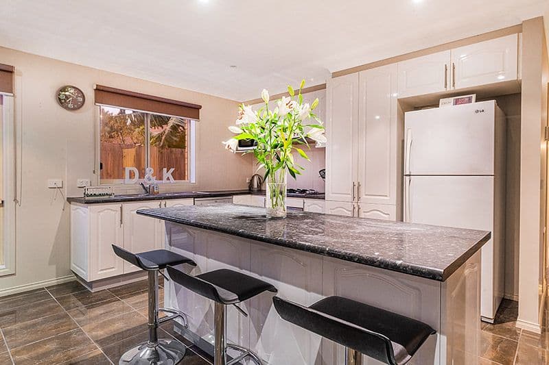 52a Lesdon Avenue, Cranbourne VIC 3977, Cranbourne - Thumbnail 4