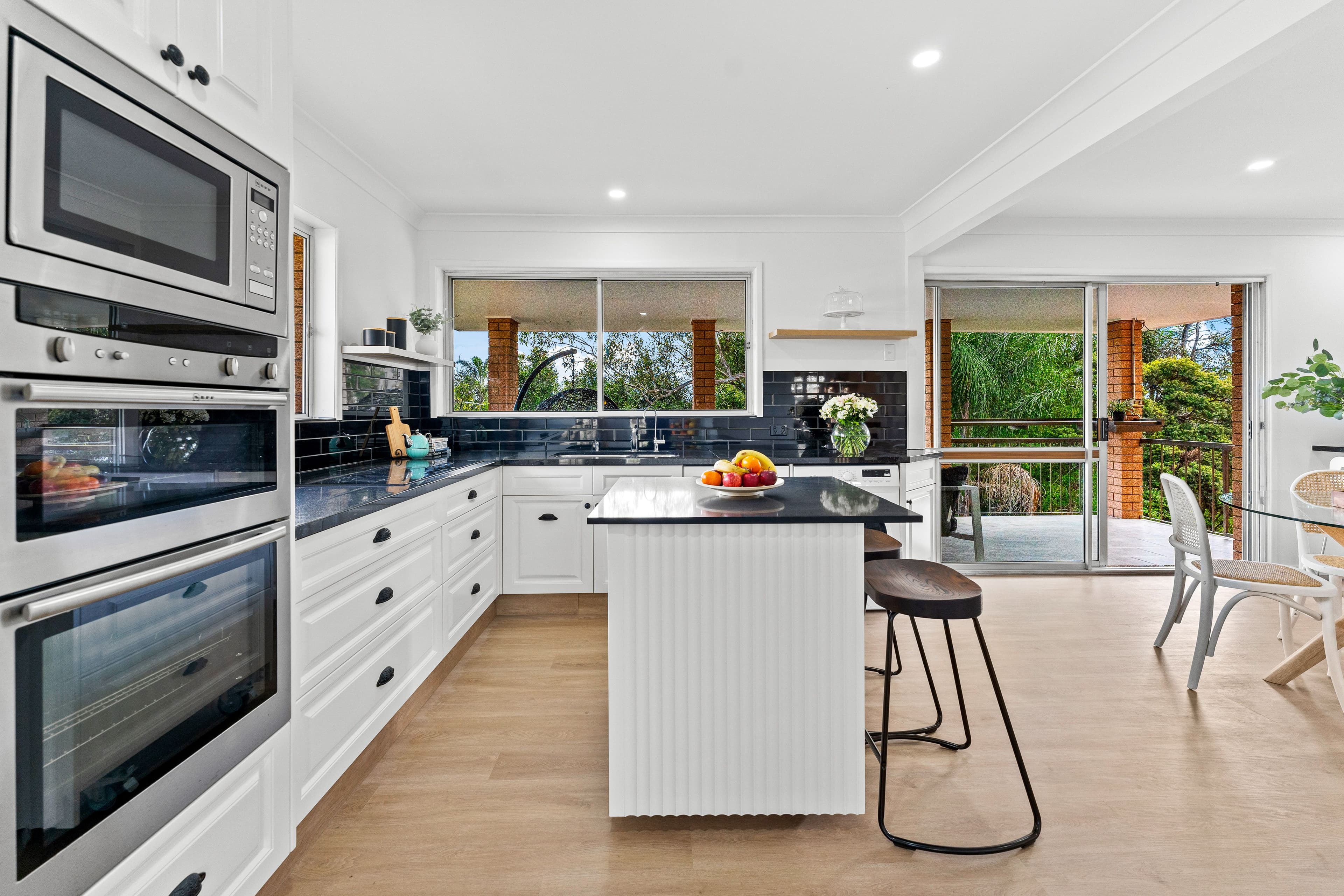 27 Lenore Crescent, Springwood QLD 4127, Springwood - Thumbnail 2