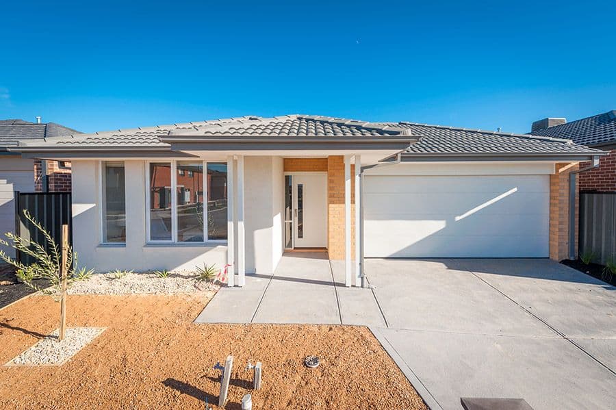 9 Bluebell Drive, Craigieburn VIC 3064, Craigieburn - Image 1