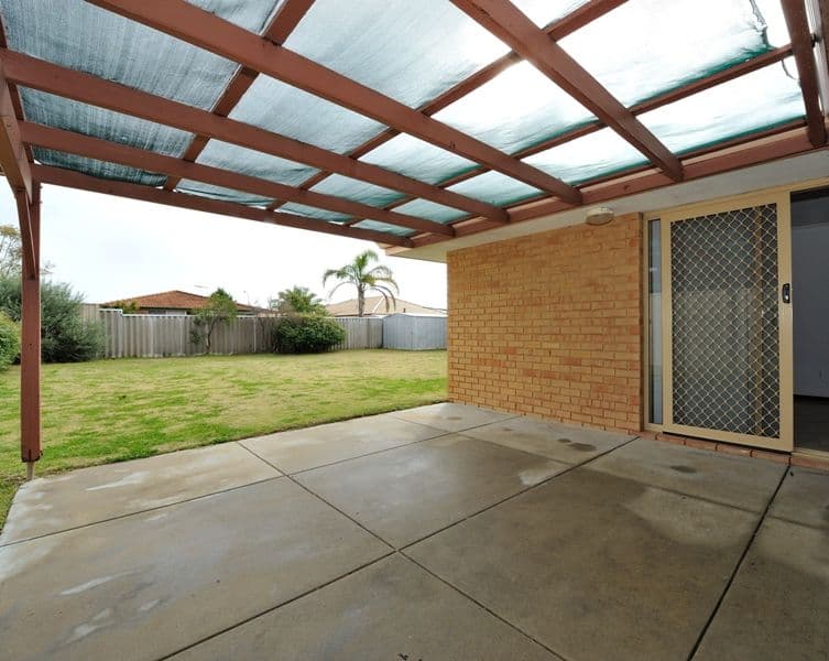 10 Coronata Drive, WARNBRO WA 6169, Warnbro - Thumbnail 4