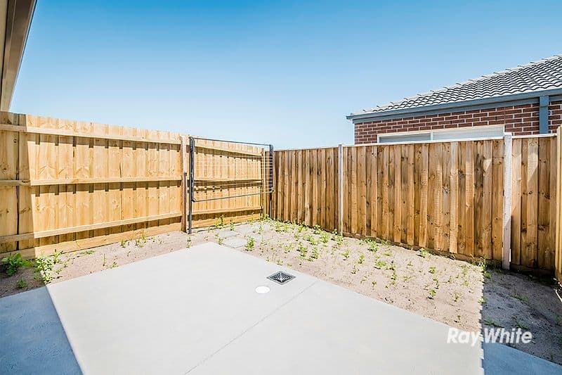 12 Boutique Lane, Cranbourne West VIC 3977, Cranbourne West - Thumbnail 7