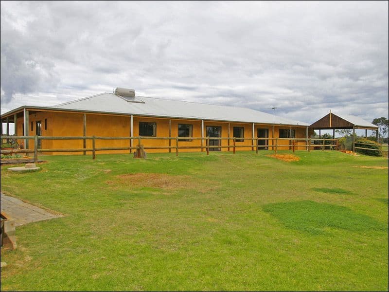 15 Strathavon Street, Darra, QLD, 4076, Darra - Image 1