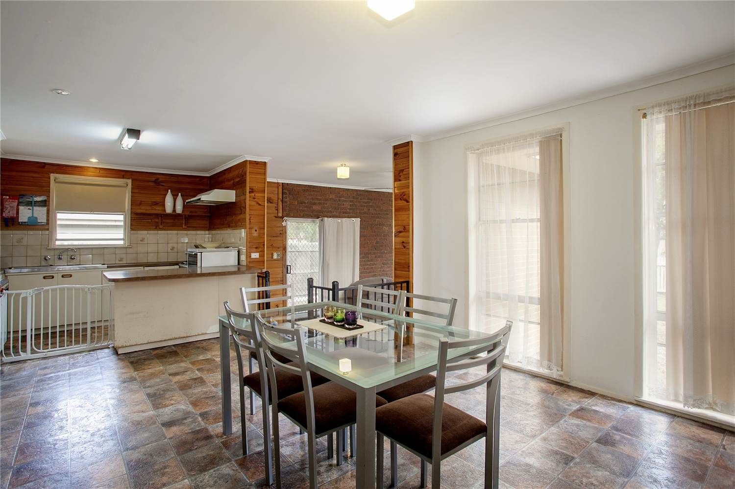 10 Macedon Avenue, CORIO VIC 3214, Corio - Thumbnail 3