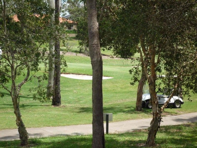 10 Parnham Court, ARUNDEL QLD 4214, Arundel - Thumbnail 2