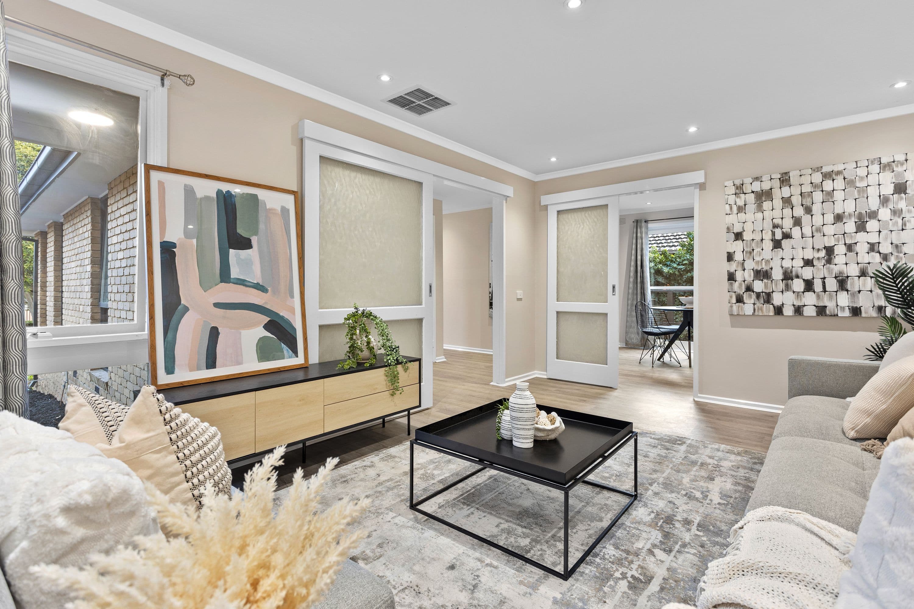 12 Kidderminster Drive, Wantirna VIC 3152, Wantirna - Thumbnail 2