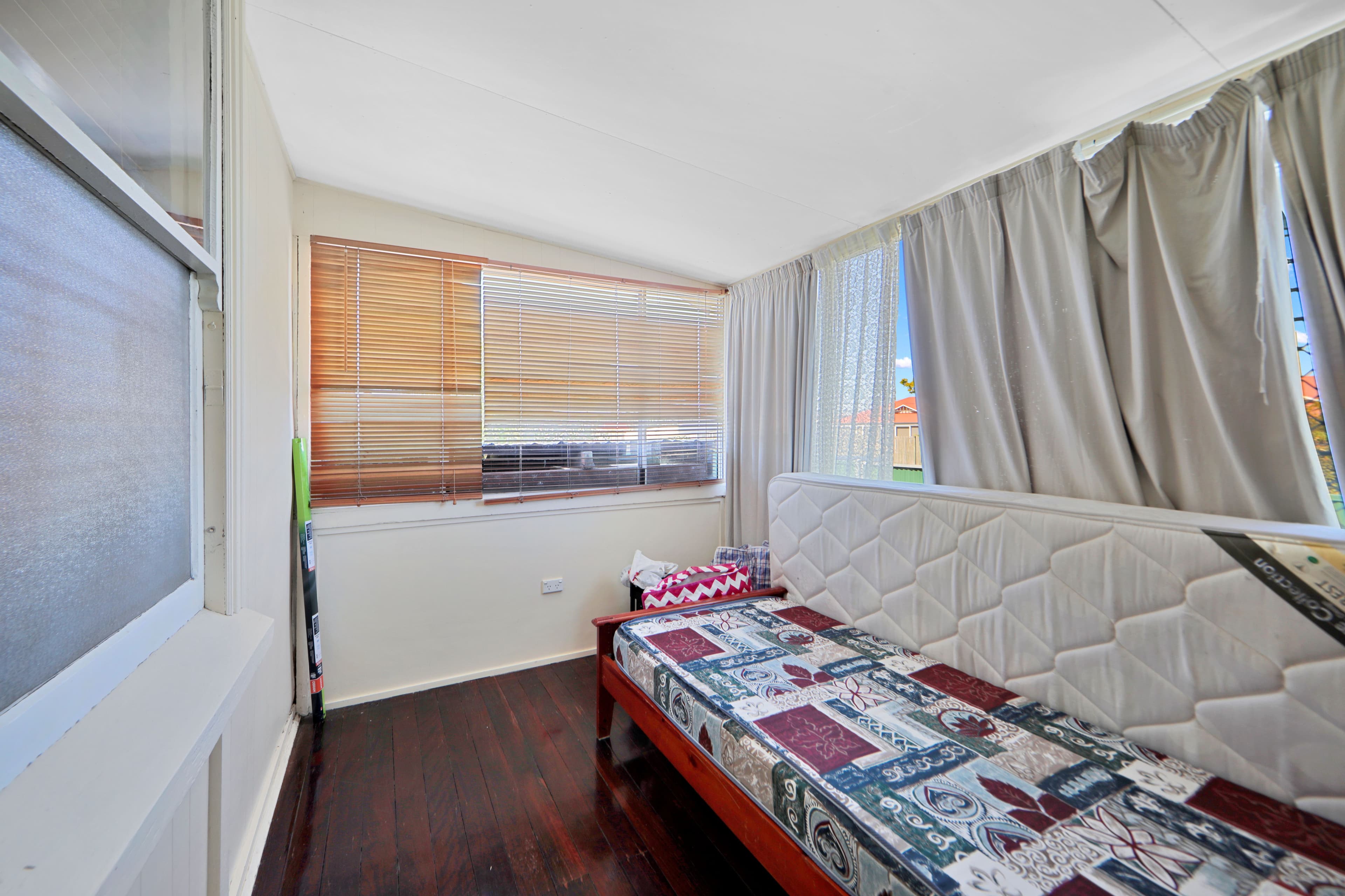 8 Whittington Street, Bundaberg North QLD 4670, Bundaberg North - Thumbnail 6