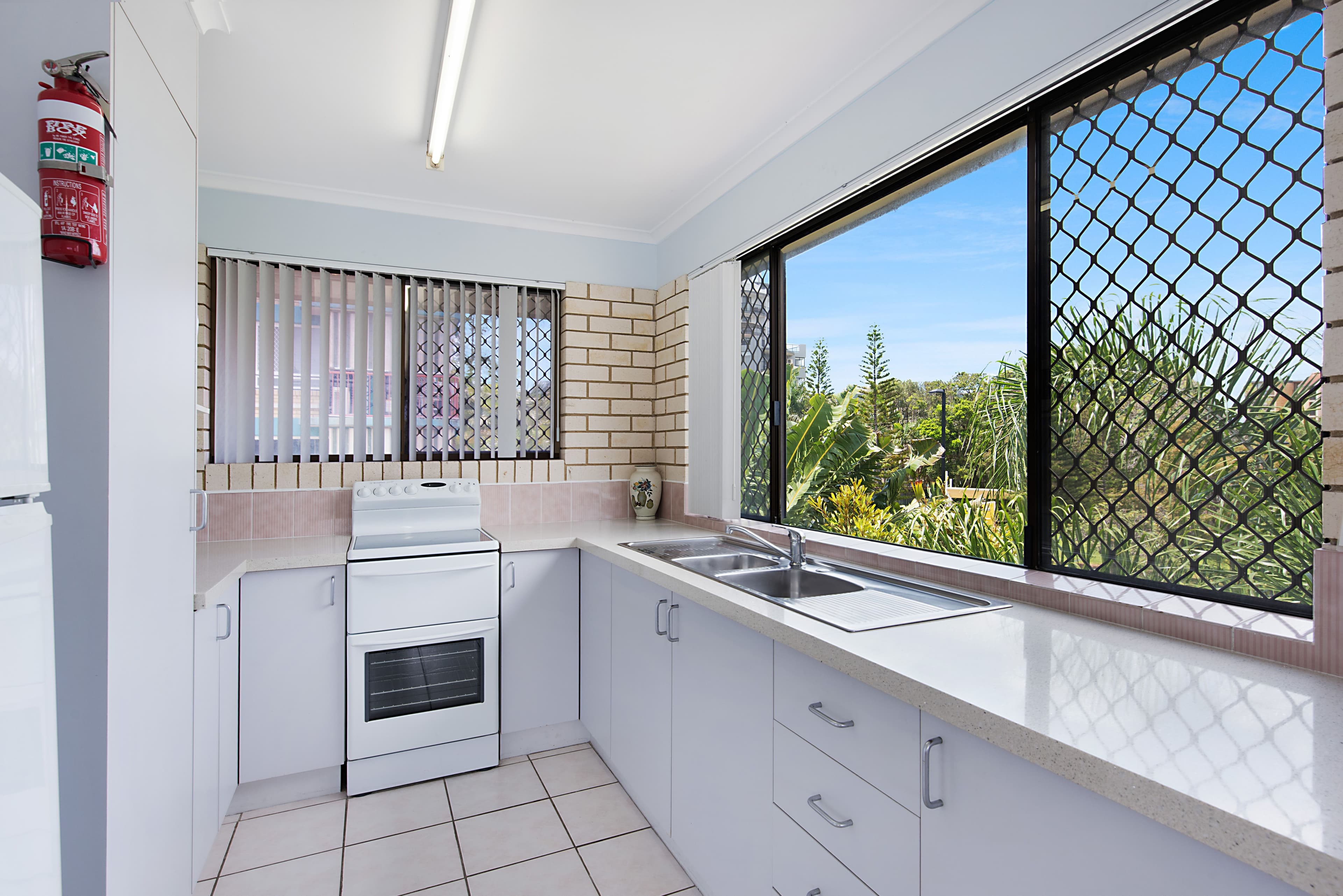 33A Burgess Street, Kings Beach QLD 4551, Kings Beach - Thumbnail 6