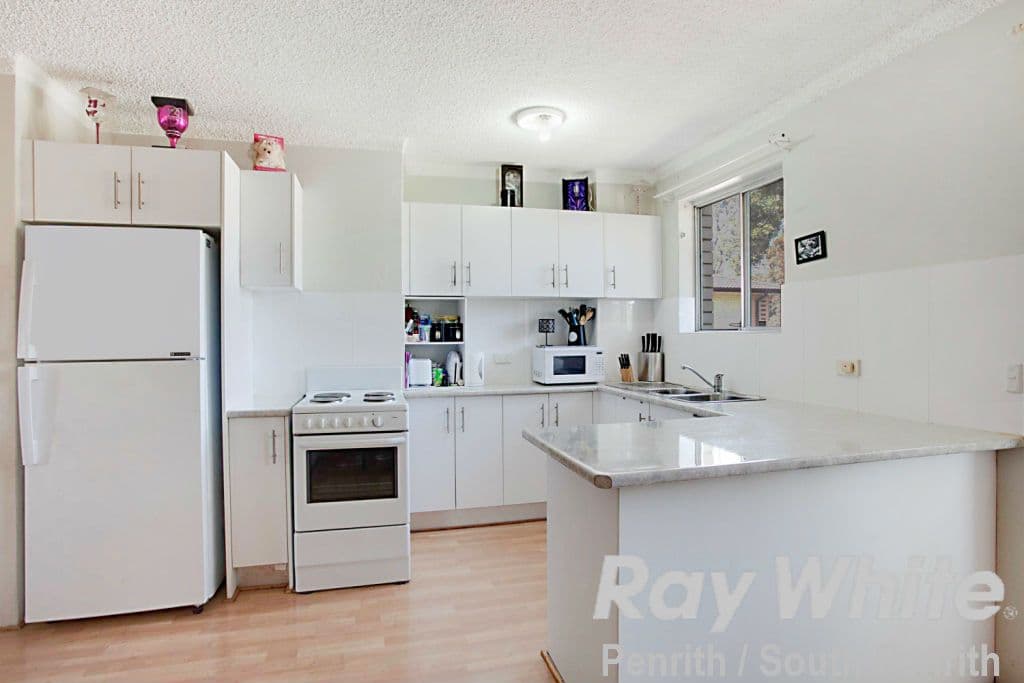 4 The Crescent, Penrith NSW 2750, Penrith - Thumbnail 2