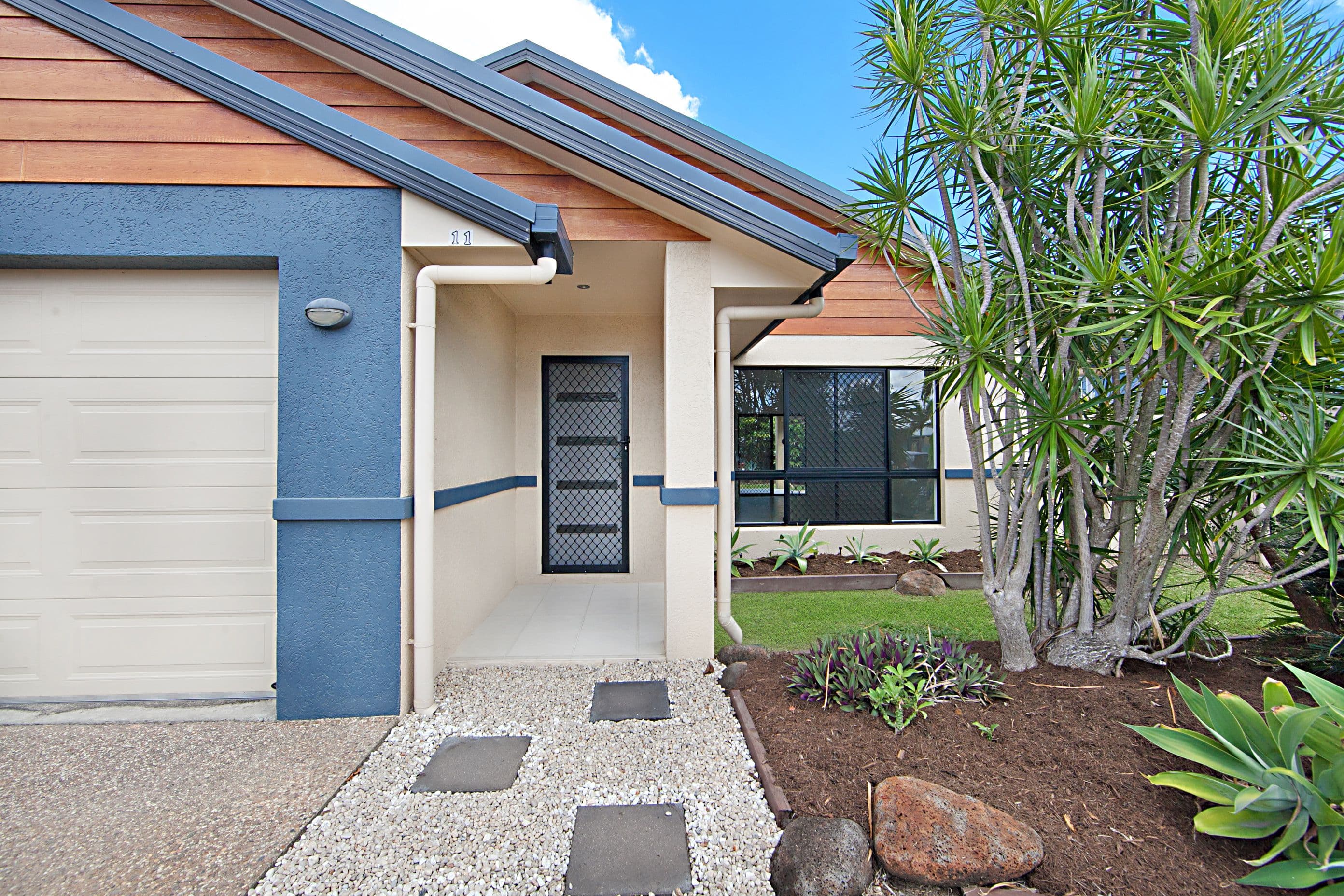 11 Fernbank Parade, Idalia QLD 4811, Idalia - Image 1