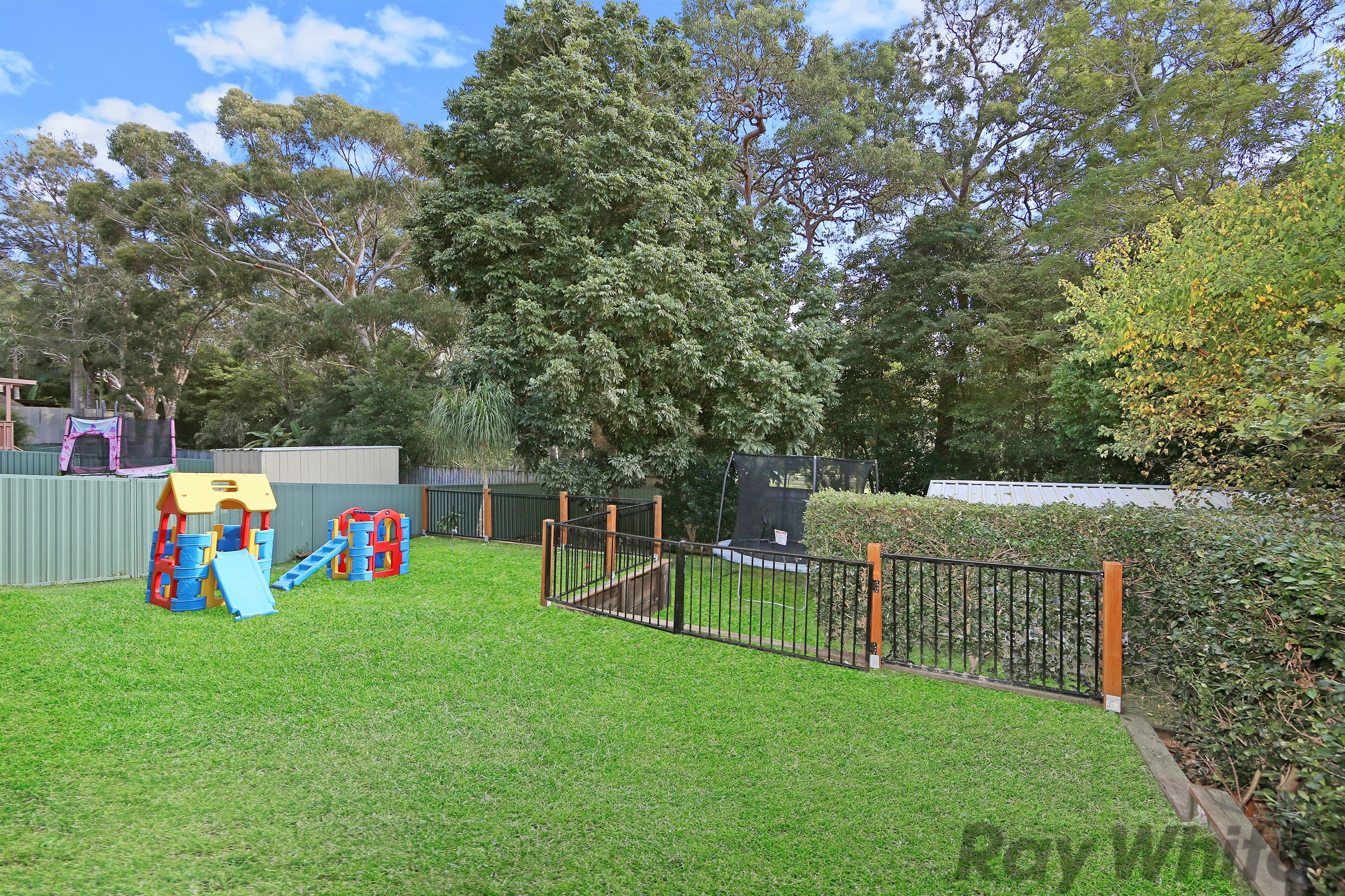 17 Billbabourie Road, Gwandalan - Thumbnail 3