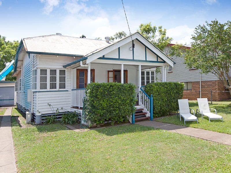 19 Fraser Street, GRACEVILLE QLD 4075, Graceville - Thumbnail 3