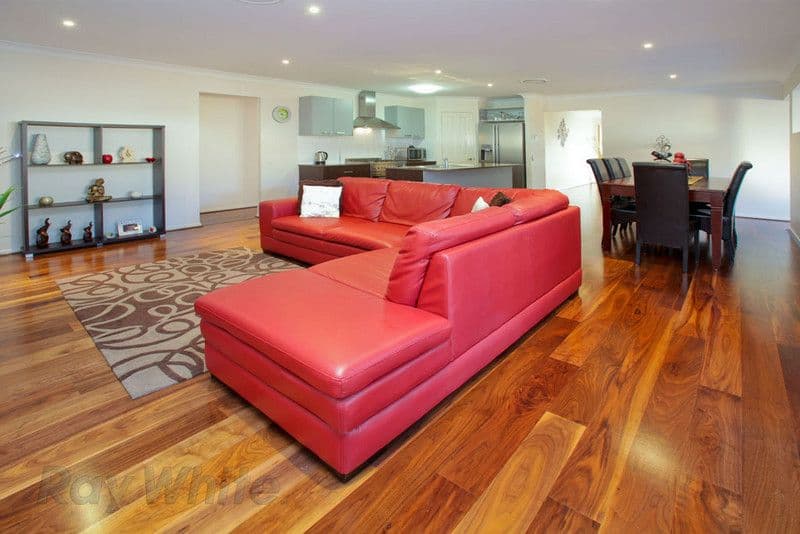 8 Aurelius Street, AUGUSTINE HEIGHTS QLD 4300, Augustine Heights - Thumbnail 4