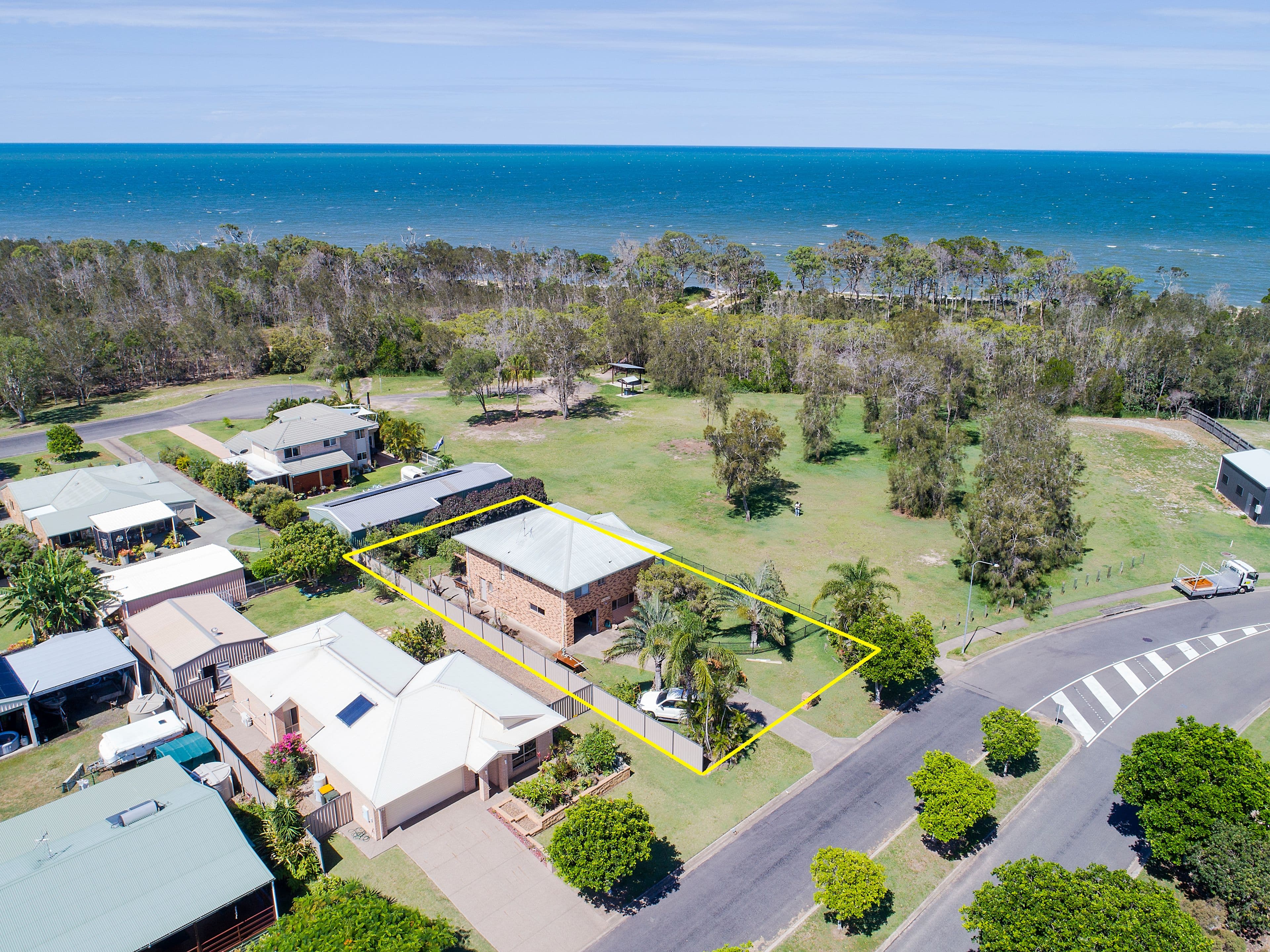 48 Beach Drive, Burrum Heads QLD 4659, Burrum Heads - Thumbnail 3