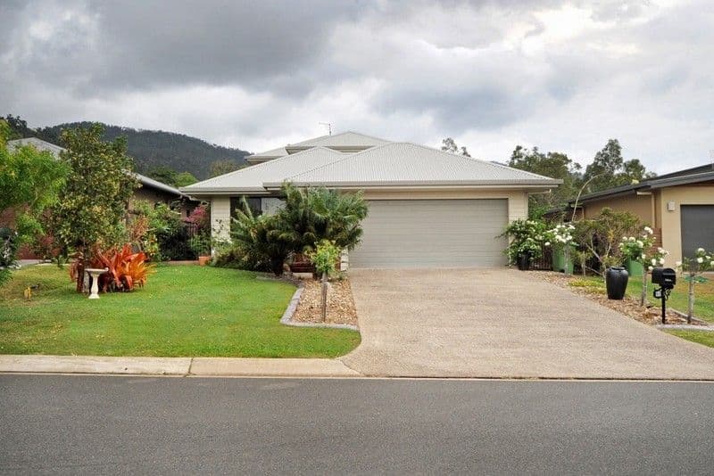 92 Abell Road, CANNONVALE QLD 4802, Cannonvale - Image 1