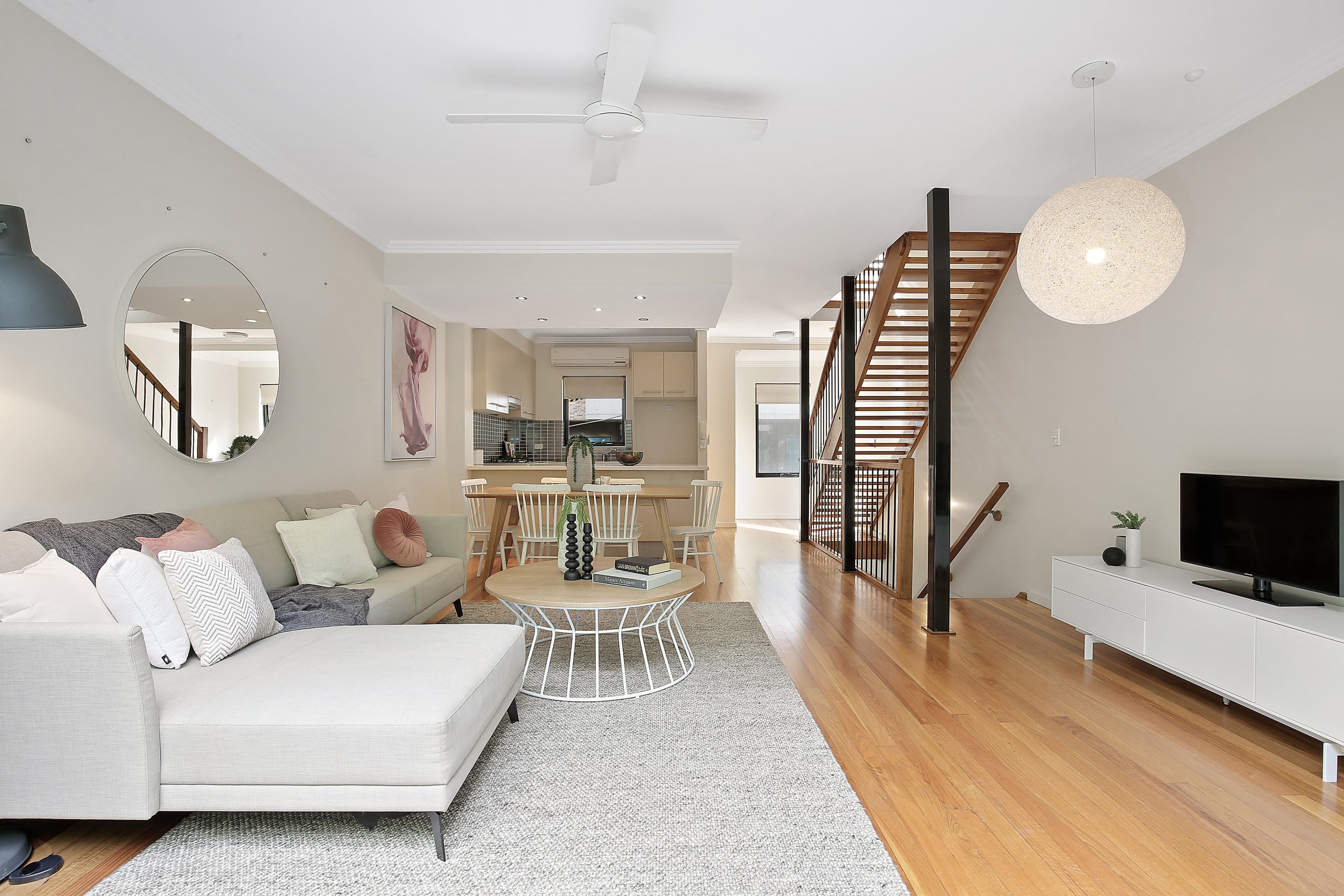10 Stewart Avenue, Hackham - Thumbnail 3