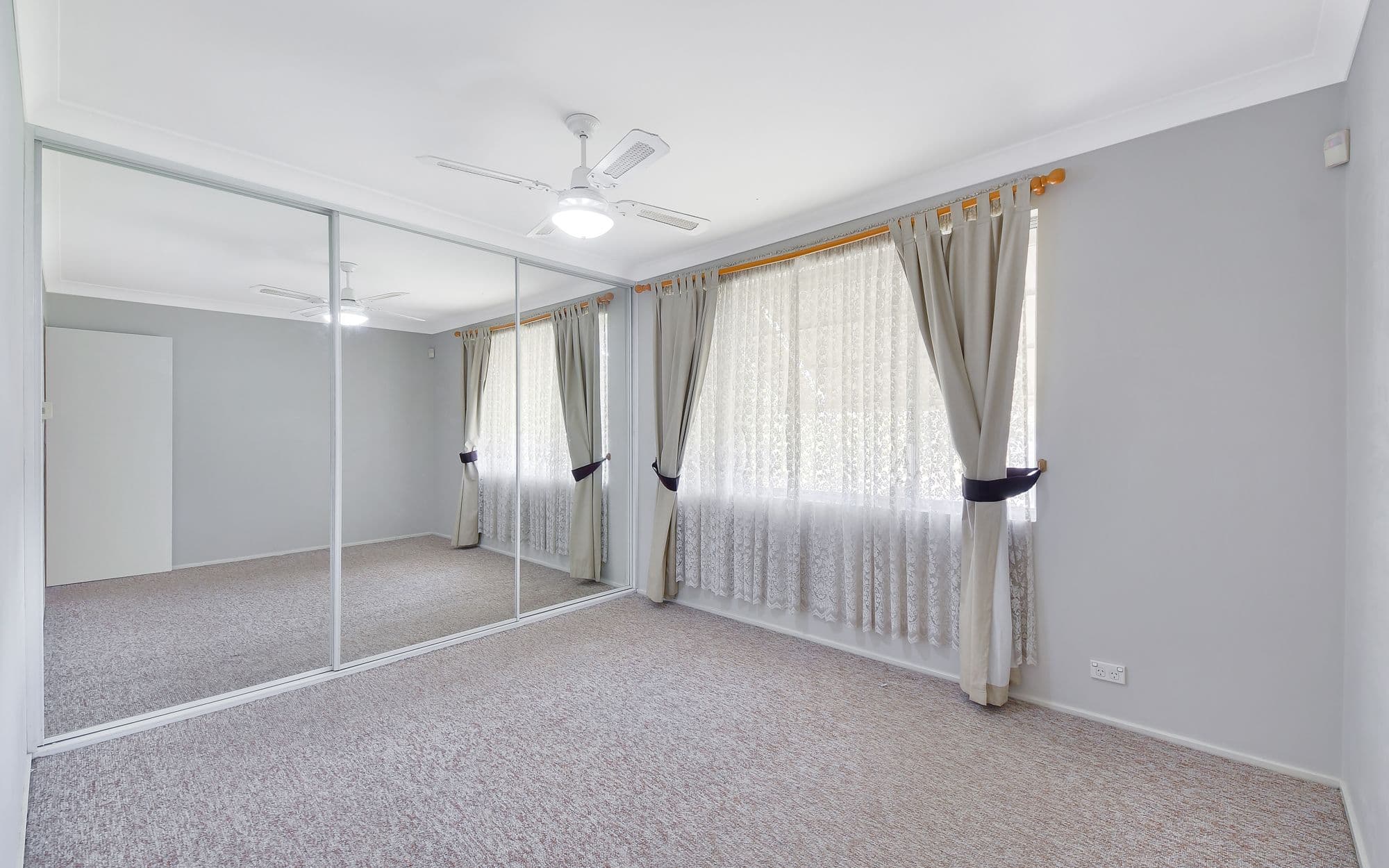 11 Munmora Place, Oxley Park NSW 2760, Oxley Park - Thumbnail 4