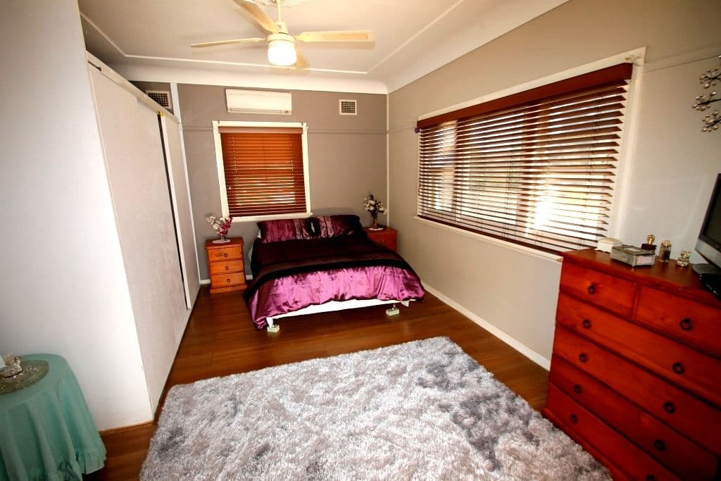 68 Learmonth Street, Willow Tree - Thumbnail 8