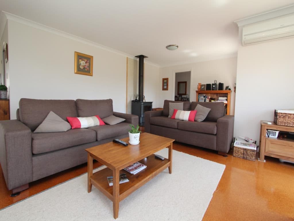 165 Cowper Street, TENTERFIELD NSW 2372, Tenterfield - Thumbnail 6