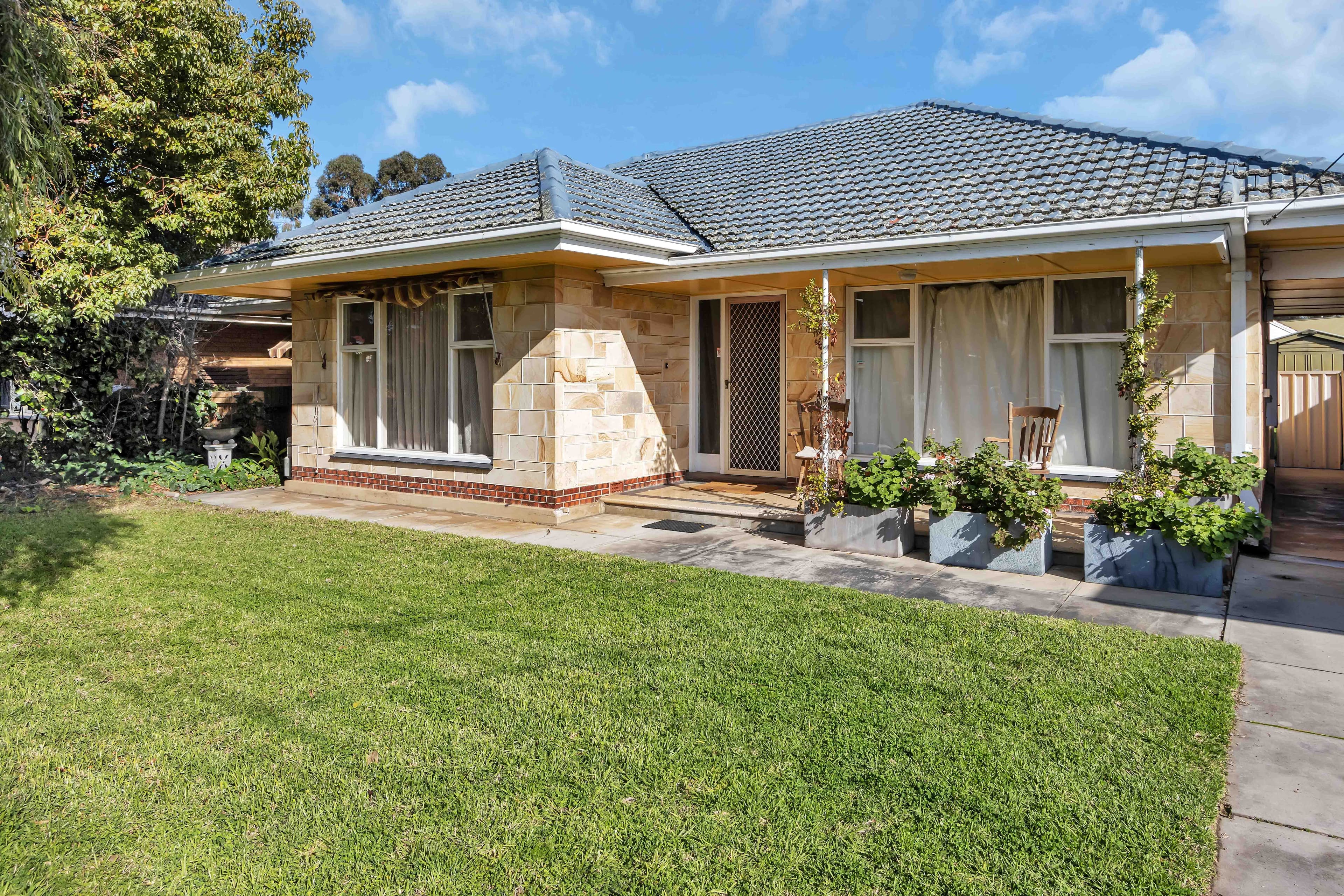 8 Durham Avenue, Lockleys SA 5032, Lockleys - Thumbnail 2