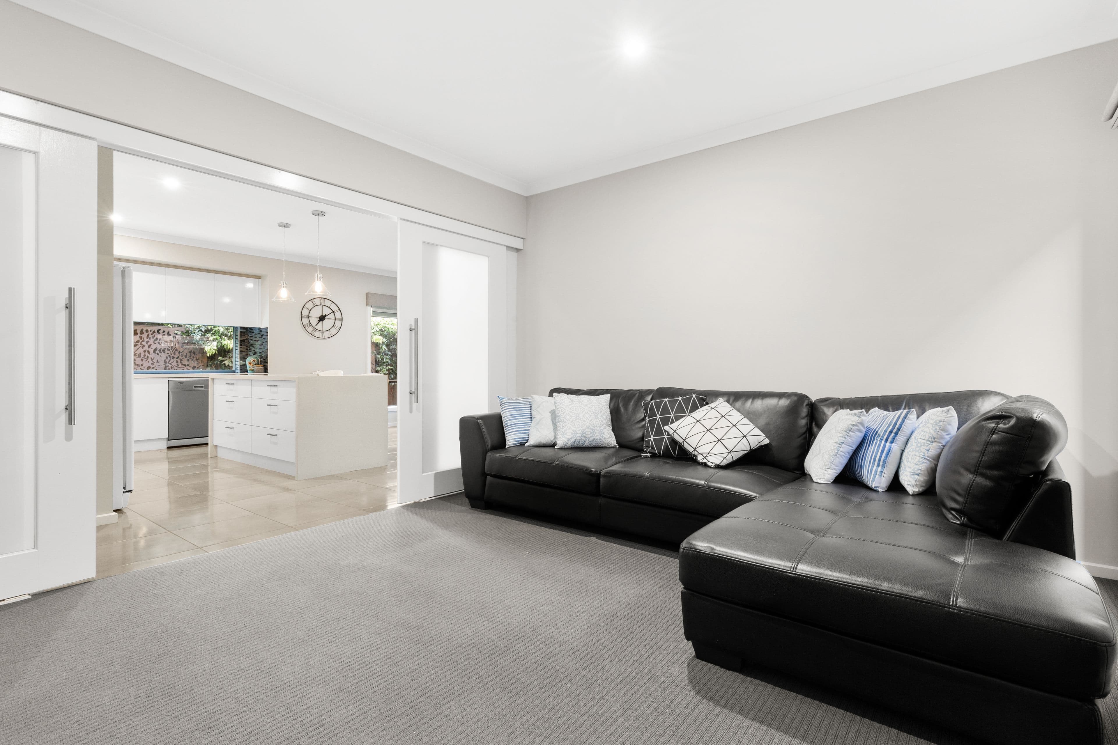 3 Clovelly Way, Officer VIC 3809, Officer - Thumbnail 2