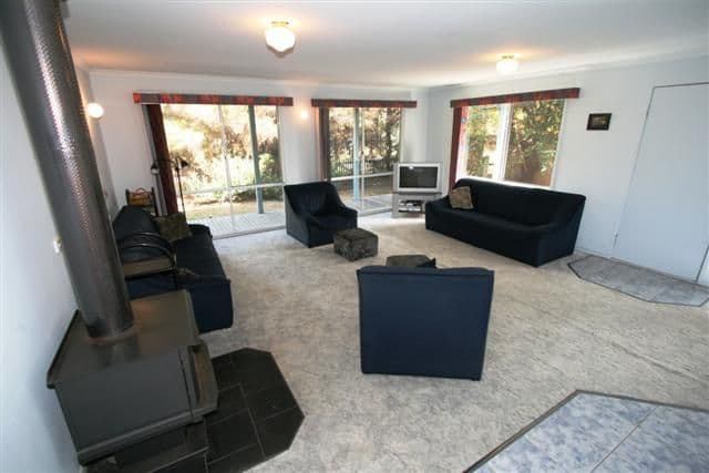21 Anglers Road, SUNDERLAND BAY VIC 3922, Sunderland Bay - Thumbnail 2