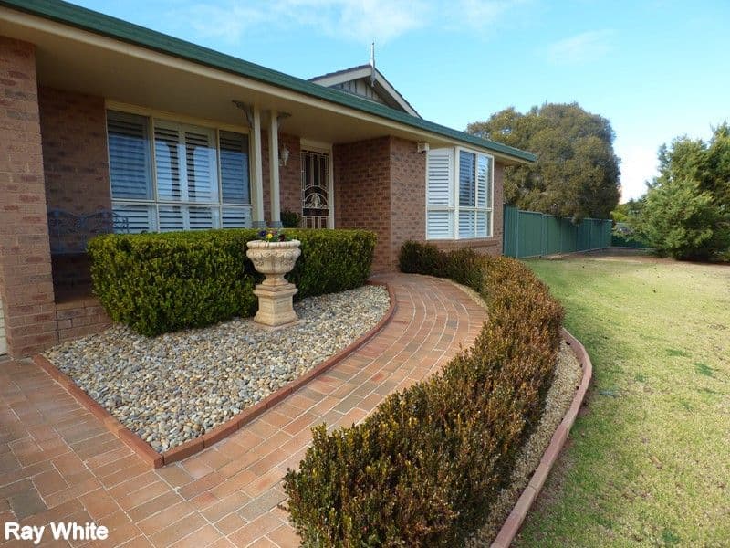 1 John Girdham Place, Forbes - Thumbnail 7