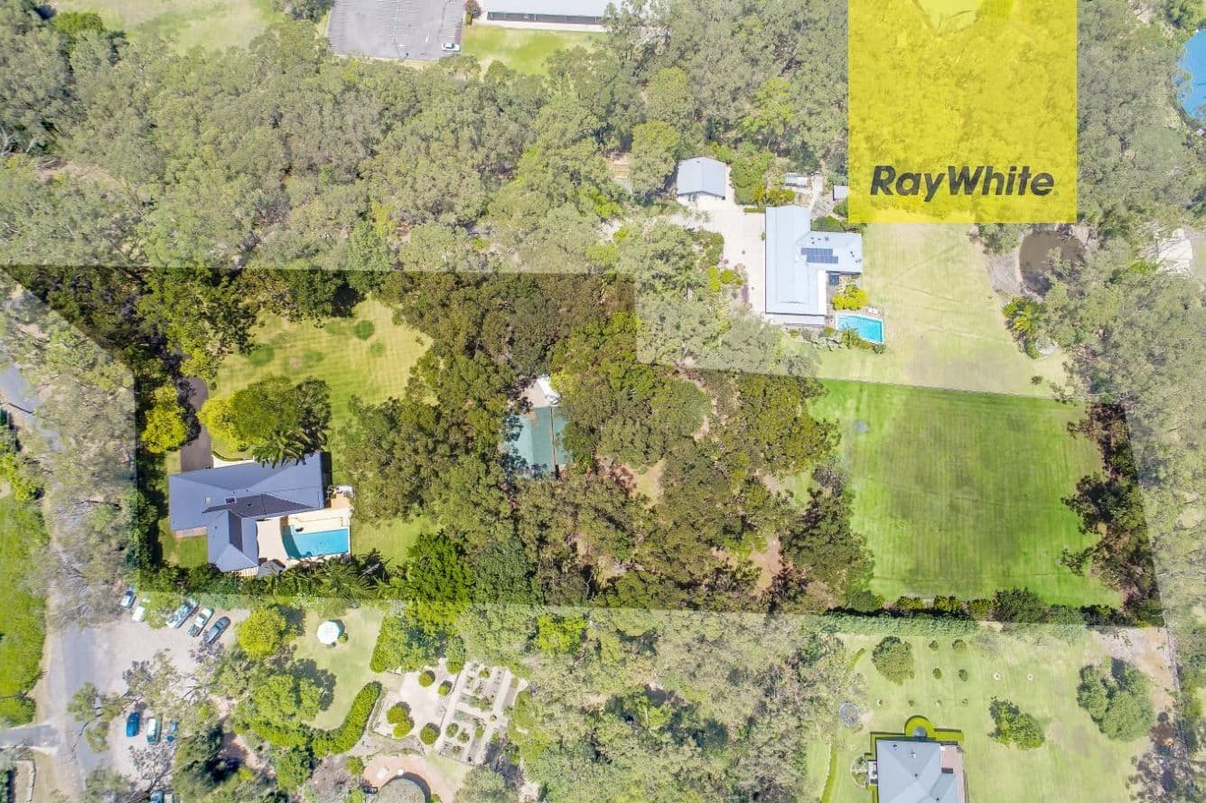 21 Portsmouth Road, Erina - Image 1