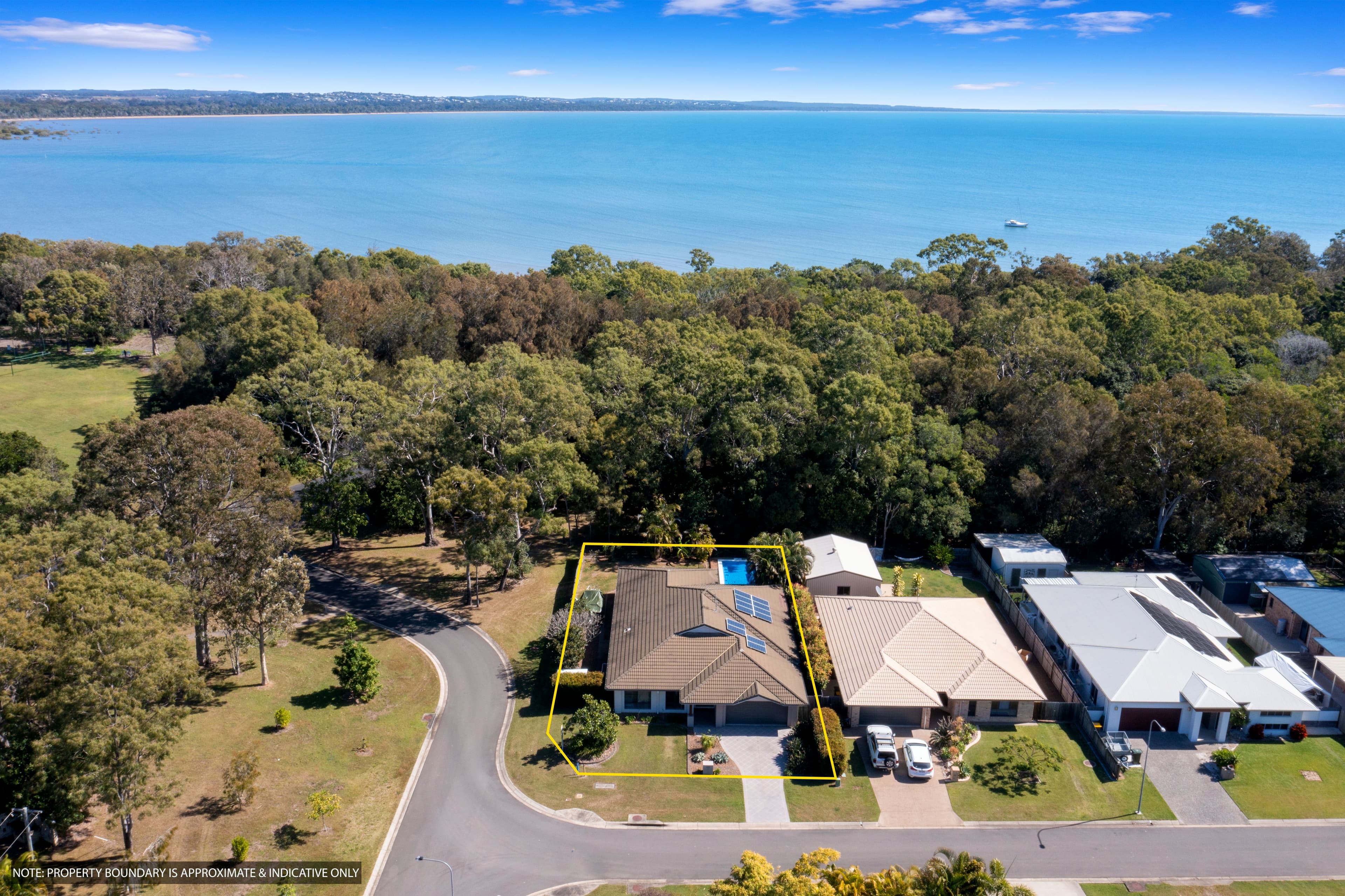 2 Parraweena Court, Point Vernon QLD 4655, Point Vernon - Thumbnail 2