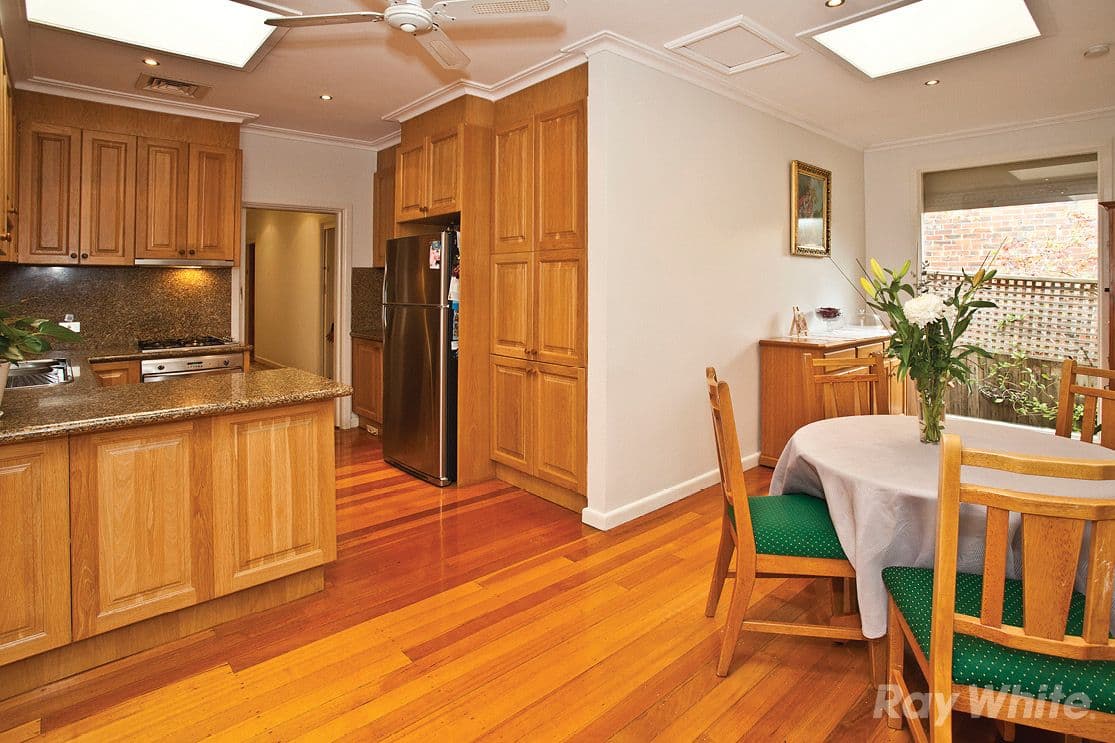 10 Stocks Road, MOUNT WAVERLEY VIC 3149, Mount Waverley - Thumbnail 3