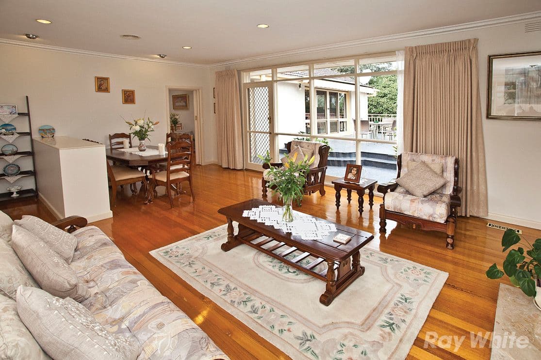 10 Stocks Road, MOUNT WAVERLEY VIC 3149, Mount Waverley - Thumbnail 4