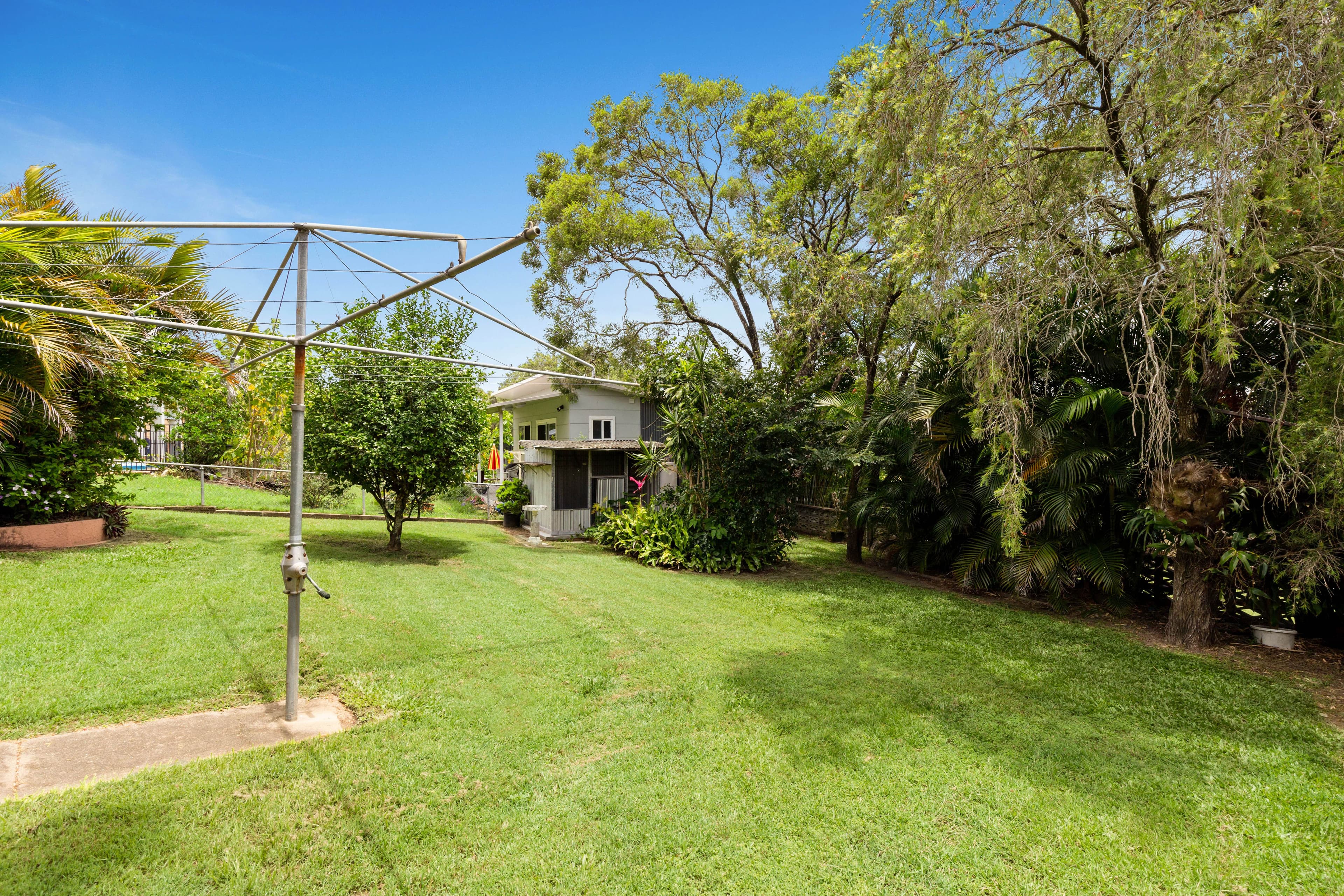 16 Indus Street, Camp Hill QLD 4152, Camp Hill - Thumbnail 3