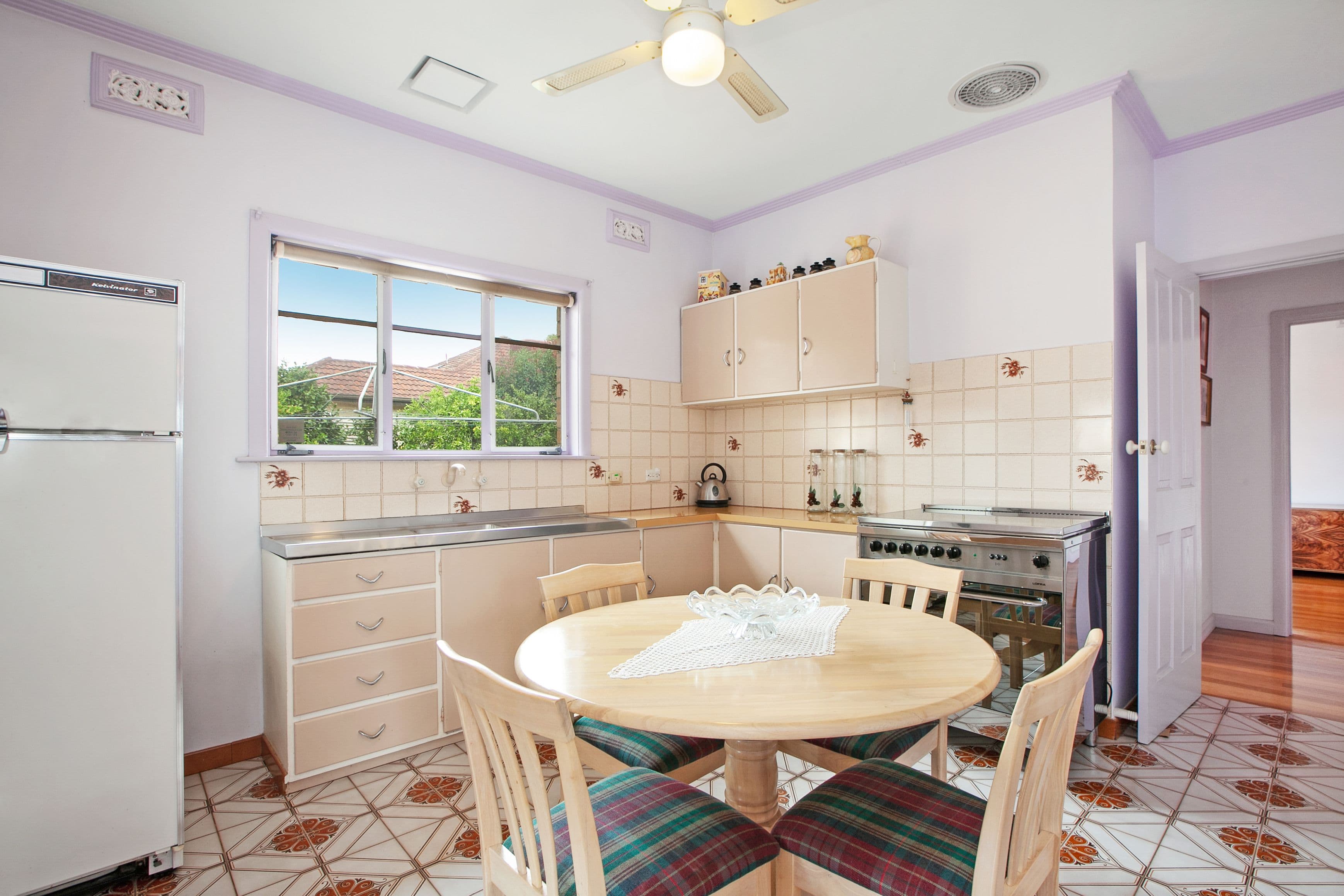 38 Chauvel Street, Reservoir VIC 3073, Reservoir - Thumbnail 5