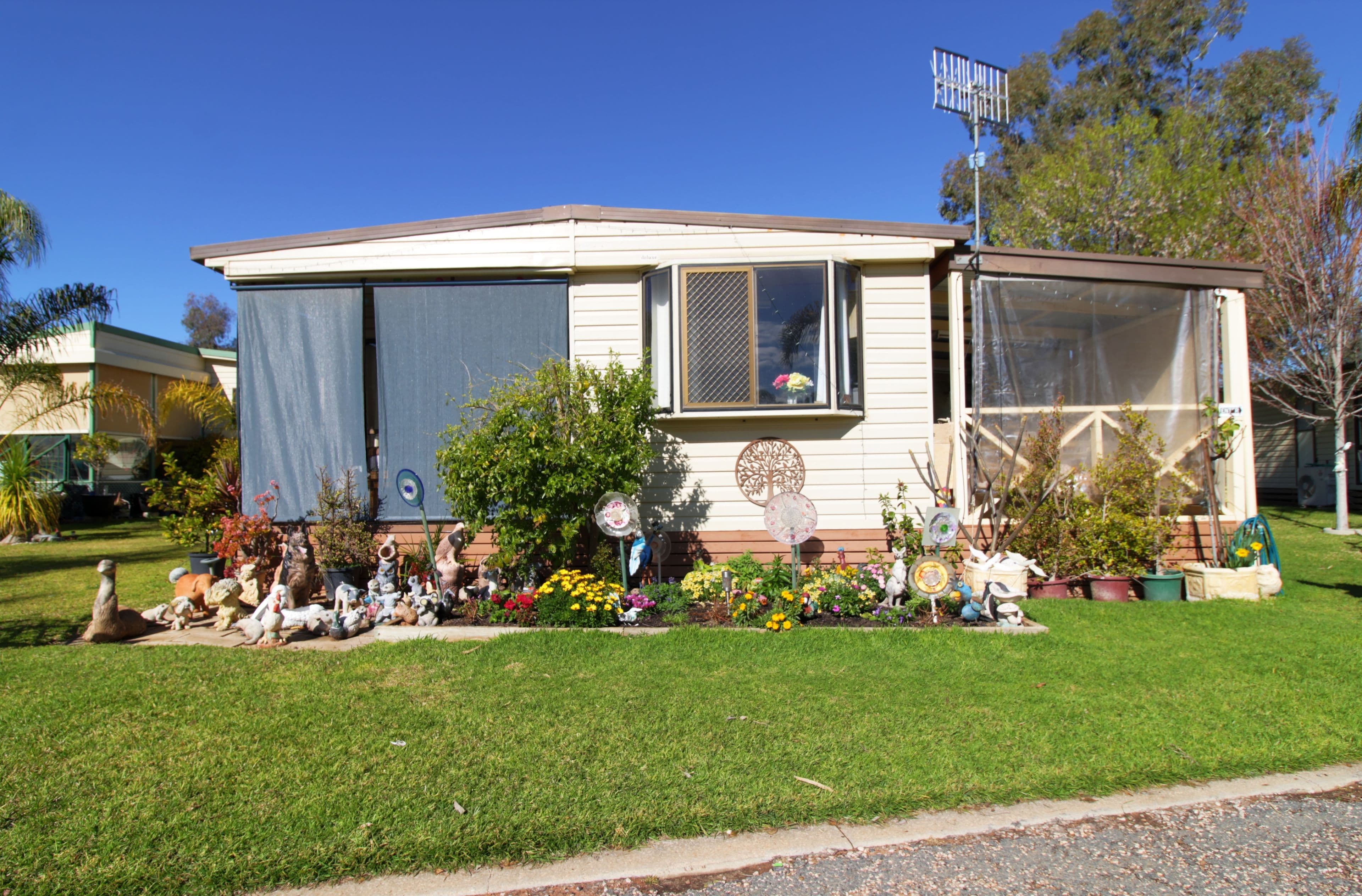 No 4 Barmera Caravan Park, Barmera SA 5345, Barmera - Image 1