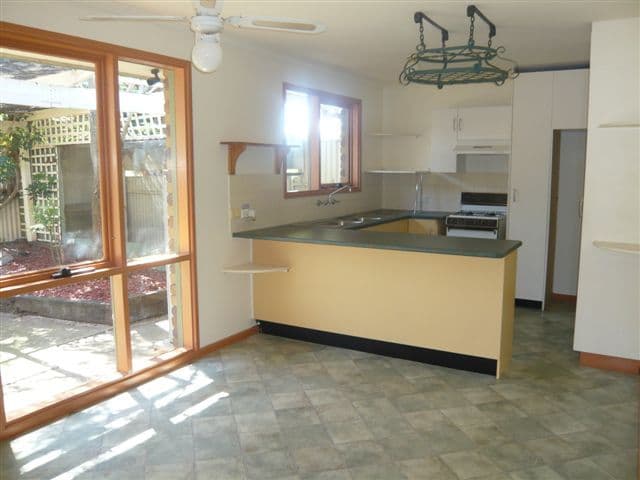 4 Begonia Court, PARAFIELD GARDENS SA 5107, Parafield Gardens - Thumbnail 3