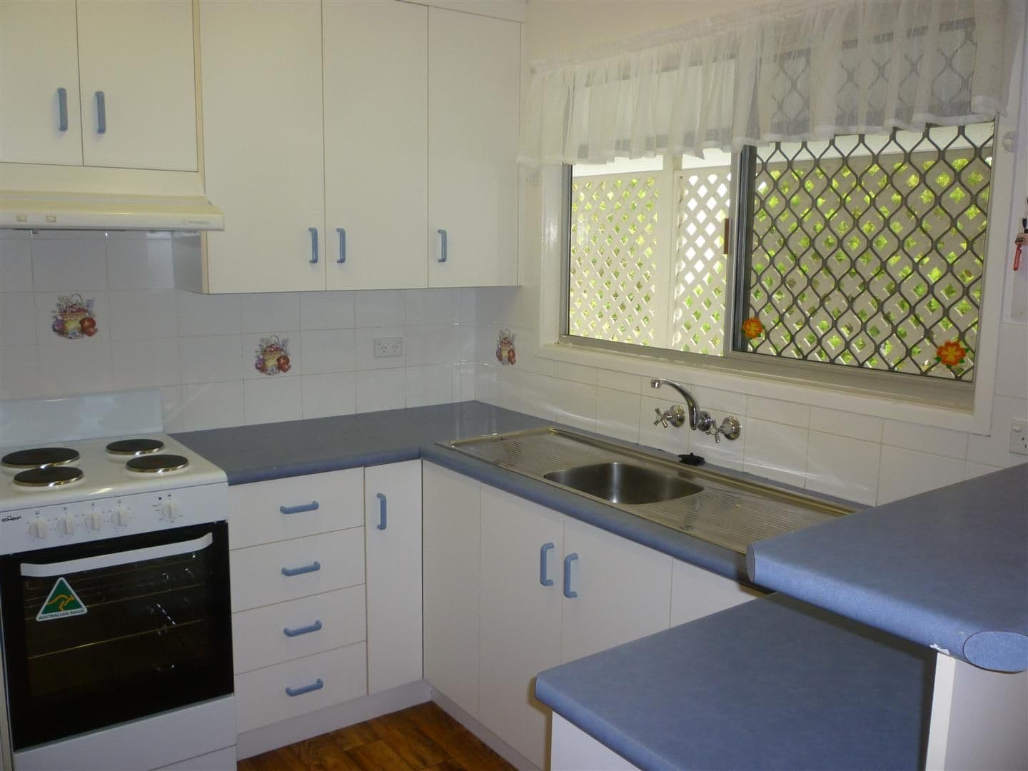 40 Fisher Street, GRACEMERE QLD 4702, Gracemere - Thumbnail 2
