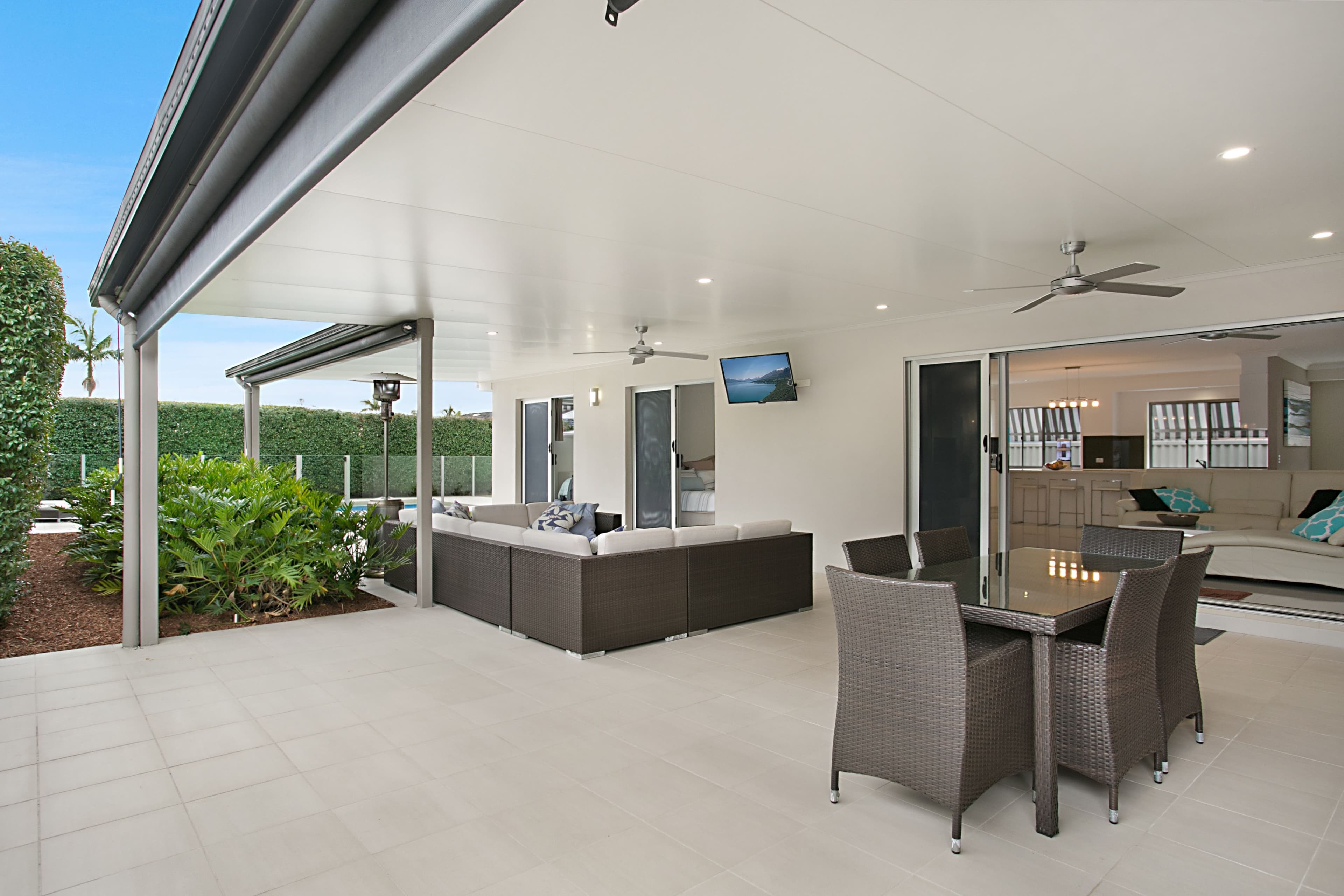 19 Peter Blondell Drive, Mermaid Waters QLD 4218, Mermaid Waters - Image 1
