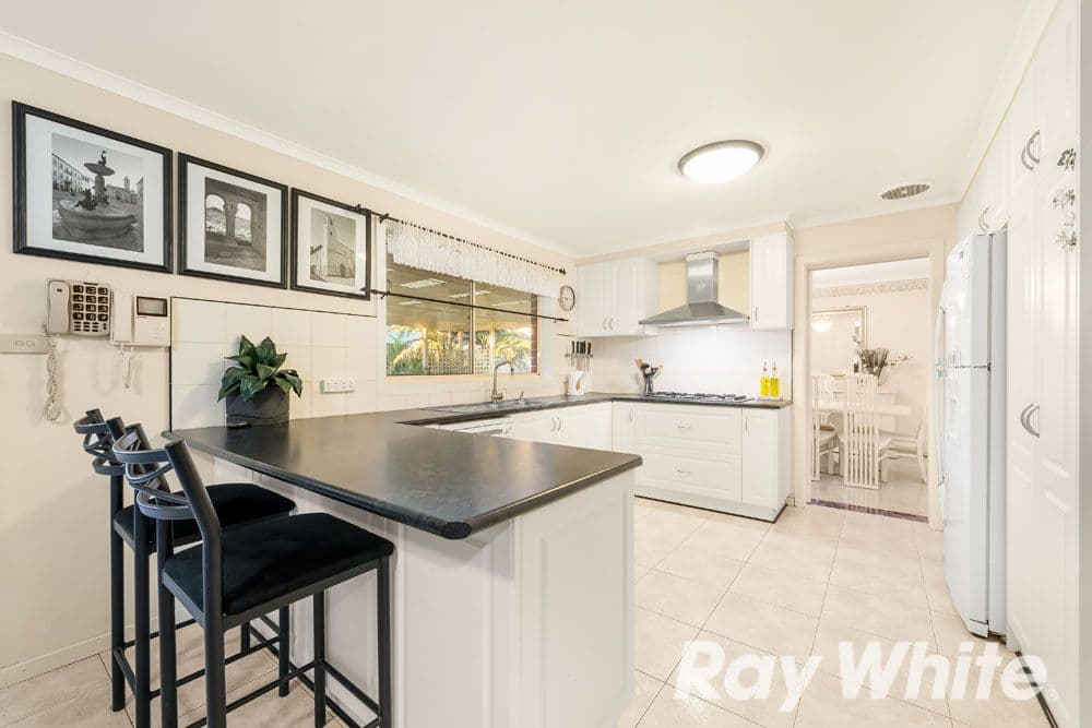 6 Kew Place, Wantirna VIC 3152, Wantirna - Thumbnail 6